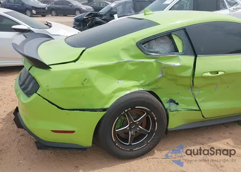 2020 Ford Mustang Gt Fastback z USA, uszkodzony, nr VIN 1FA6P8CF9L5188275